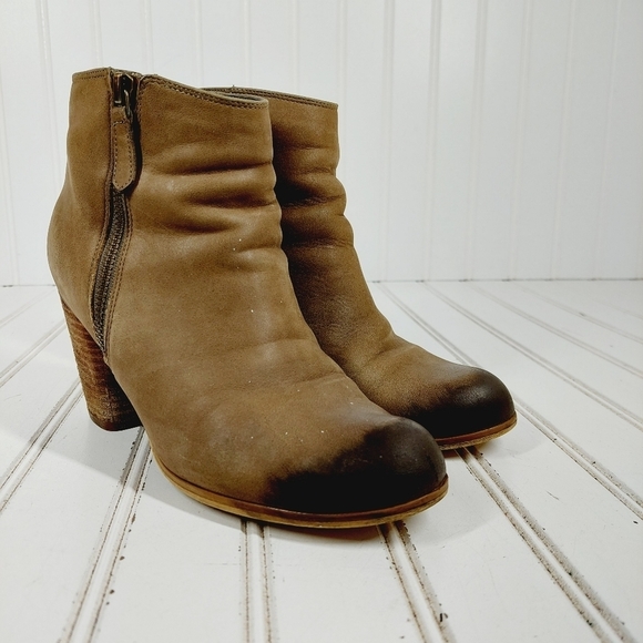 BP. Trolley Brown Tan Leather Side Zippers Block Heel Ankle Boots D923 - Picture 4 of 12